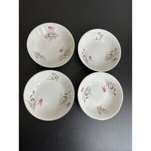 Royal Duchess Mountain Bell Fine China Bavaria Germany Set of 4 Fruit Berry Bowl